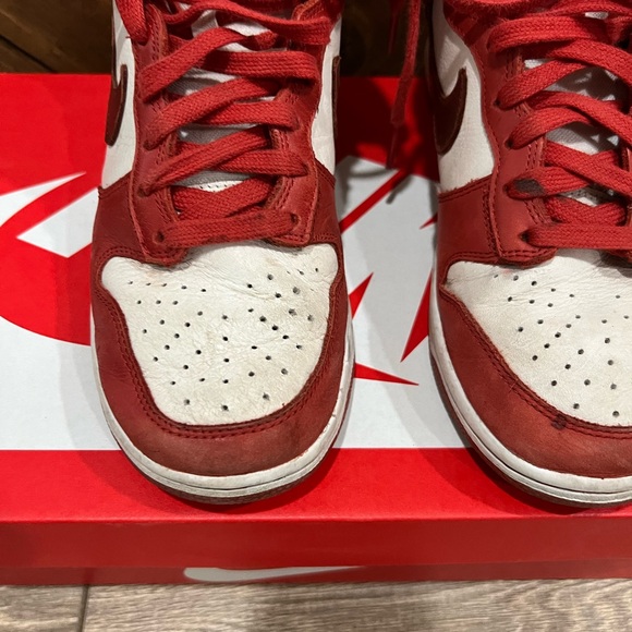 Nike Dunk High LXX Cinnabar Red White - Picture 4 of 12